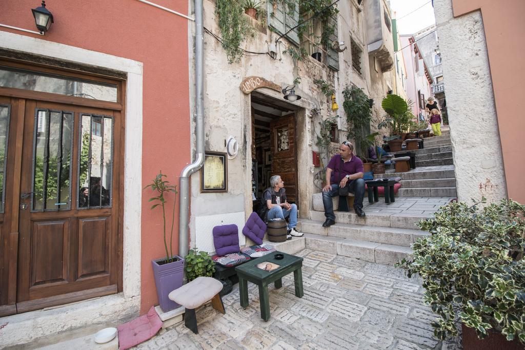 Apartment Piazza Antica Rovinj Exterior photo